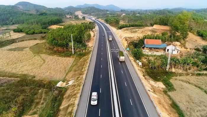Quốc hội thông qua chủ trương xây dựng 729km cao tốc Bắc-Nam phía Đông