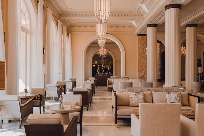 Carlton Cannes mở cửa trở lại