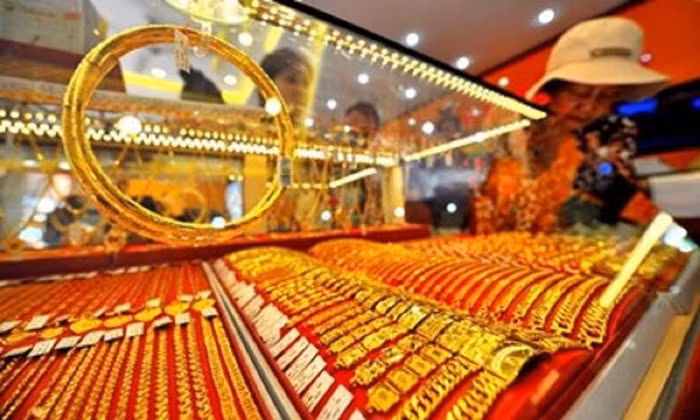 Sáng 21/8: Giá vàng trong nước tăng 400 nghìn đồng/lượng