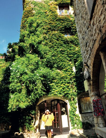 Giải mã sức hút đặc biệt của T&T Riverview ngay đầu năm 2018 ảnh 1