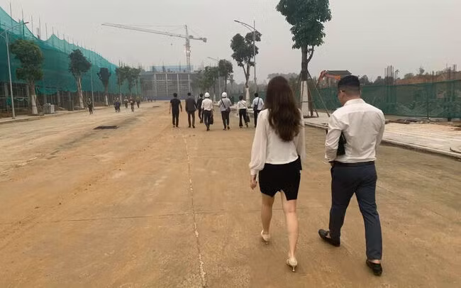 Giá nhà đất đầu năm đã tăng, chuyên gia dự báo năm 2022 vẫn chịu áp lực tăng nóng. (Ảnh: Int)