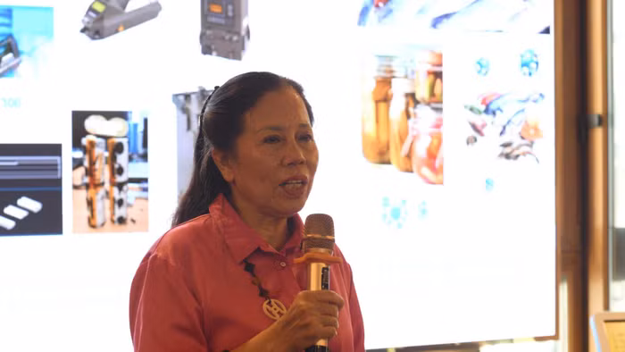 bữa sáng doanh nhân