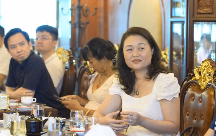 bữa sáng doanh nhân