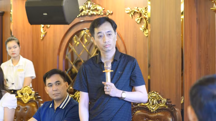 bữa sáng doanh nhân