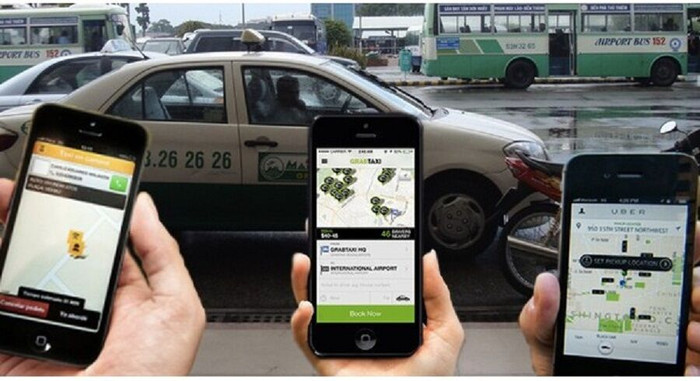 Liên tục “kèn cựa” thuế, phí nhưng nhiều hãng taxi truyền thống đóng thuế thấp hơn Uber, Grab