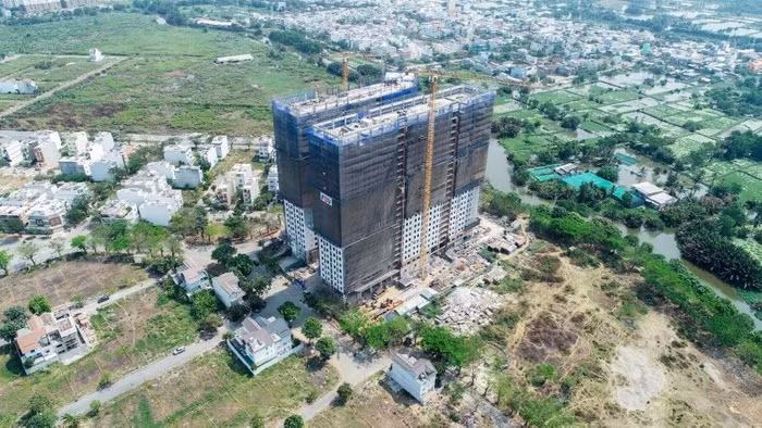 Block A (City View) và Block B (River View) đã cất nóc hoàn chỉnh