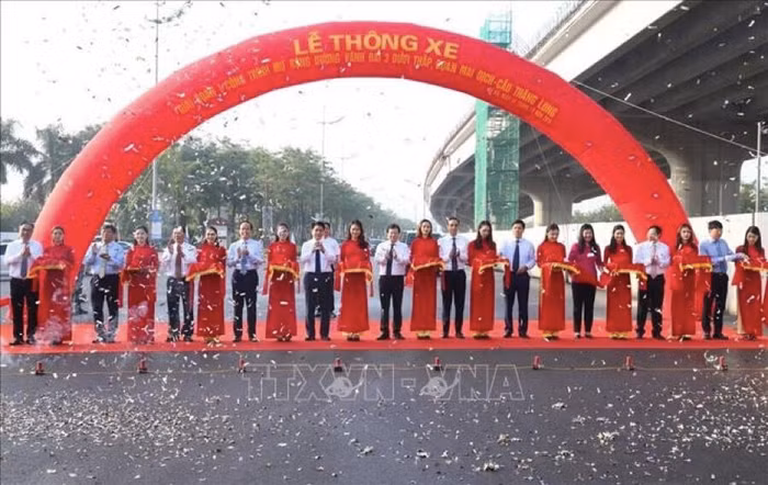 Hà Nội thông xe giai đoạn 1 đường vành đai 3, đoạn Mai Dịch - Cầu Thăng Long