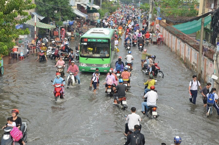 Thấy hệ thống thủy lợi chống ngập lạc hậu, TP. HCM đề xuất rà soát quy hoạch