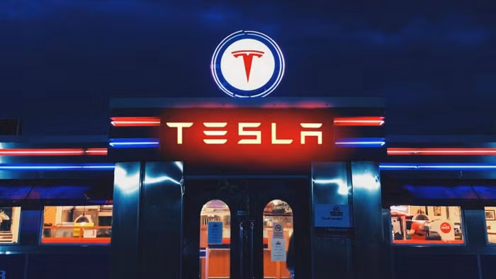 Tesla lên kế hoạch mở một nhà hàng "full day" tại Hollywood