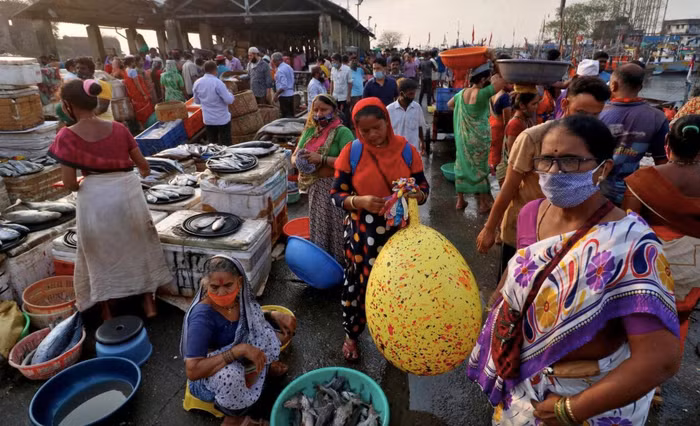 Ấn Độ trở thành quốc gia bị ảnh hưởng nặng nề nhất bởi Covid-19 sau Mỹ