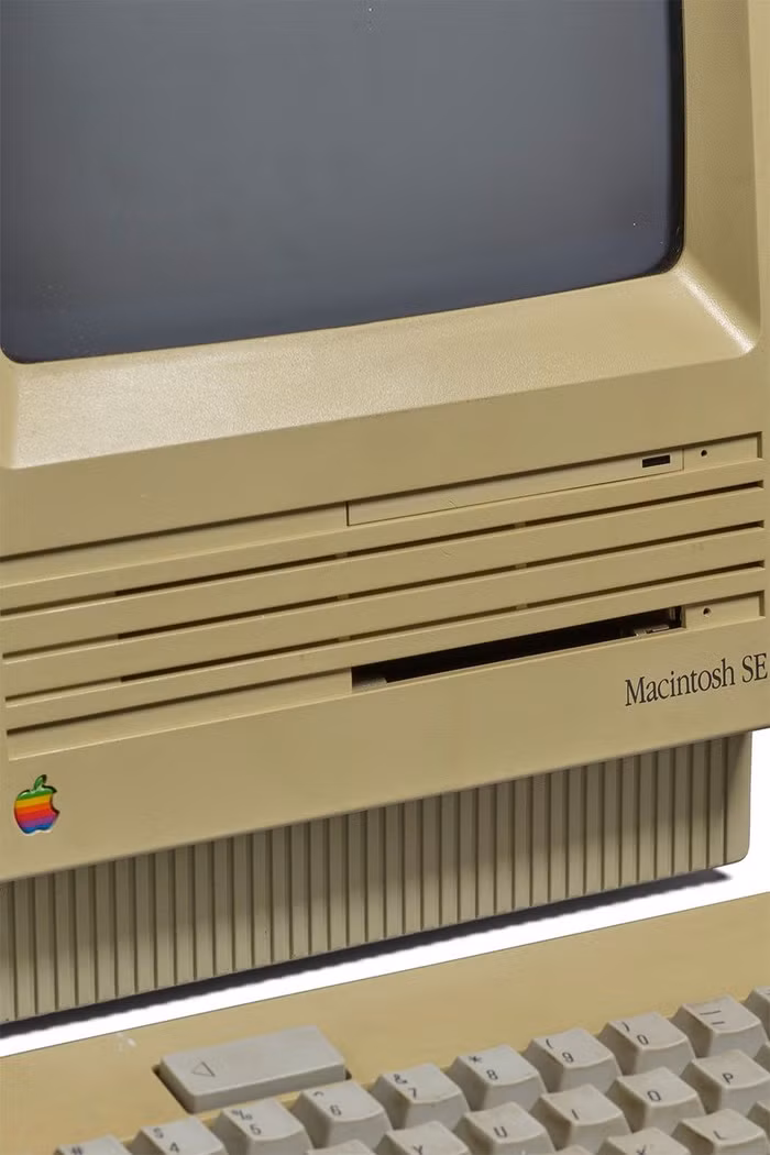 Macintosh SE