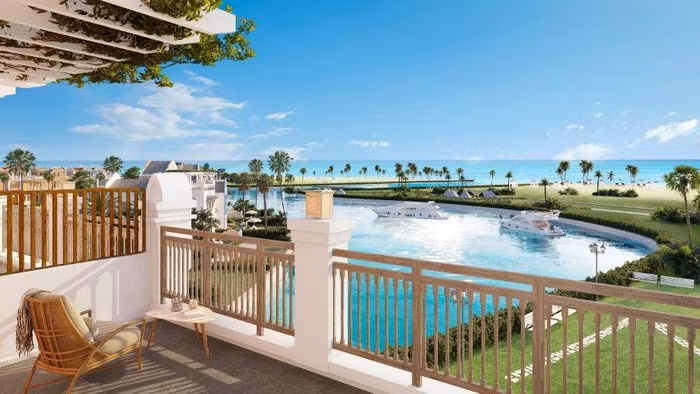 Với lợi thế kề rừng giáp biển, cư dân và du khách đến Long Island được trải nghiệm bầu không khí trong lành, thư thái