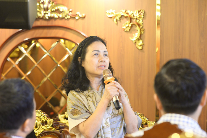 bữa sáng doanh nhân