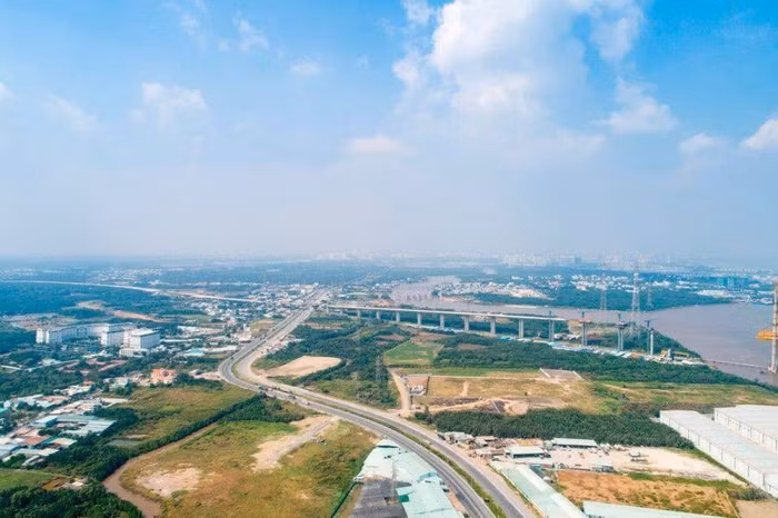 Trước 30/8 phải hoàn thành giải phóng mặt bằng cao tốc Bến Lức – Long Thành