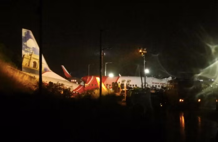 Ấn Độ: Chuyến bay đưa công dân hồi hương tránh Covid-19 biến thành thảm họa ảnh 1