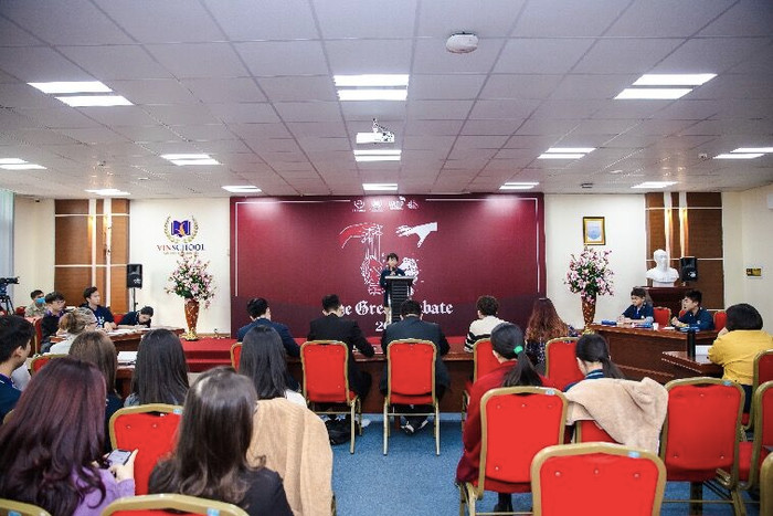 Cuộc thi hoàn toàn do các em học sinh THPT lên kế hoạch và thực hiện Cuộc thi hoàn toàn do các em học sinh THPT lên kế hoạch và thực hiện
