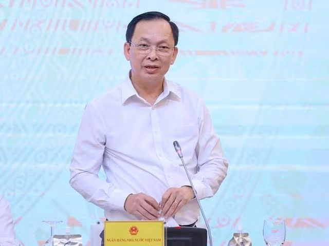 Phó Thống đốc Đào Minh Tú