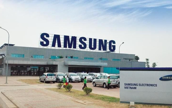 Tích trữ quá nhiều chip nhớ, lợi nhuận Samsung lao dốc không phanh