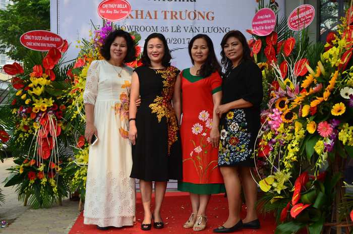 Khai trương cửa hàng thời trang Phương Thảo Monna