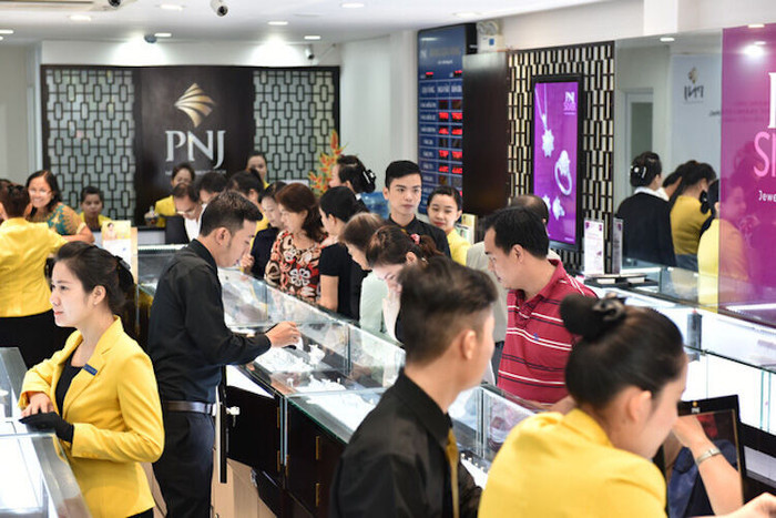 Chính sách thị trường vàng đổi chiều, ngành trang sức chờ ngày “tỏa sáng”