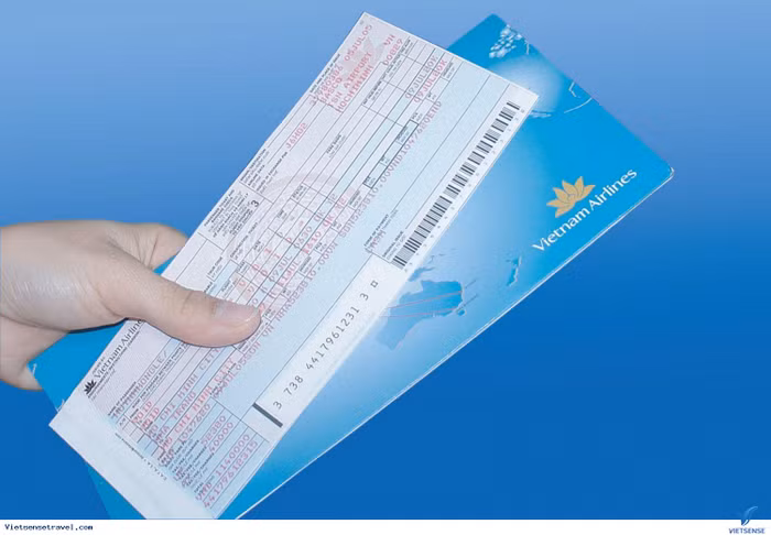 trần giá vé máy bay