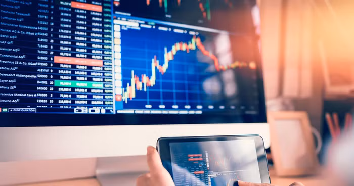 chứng khoán ngày