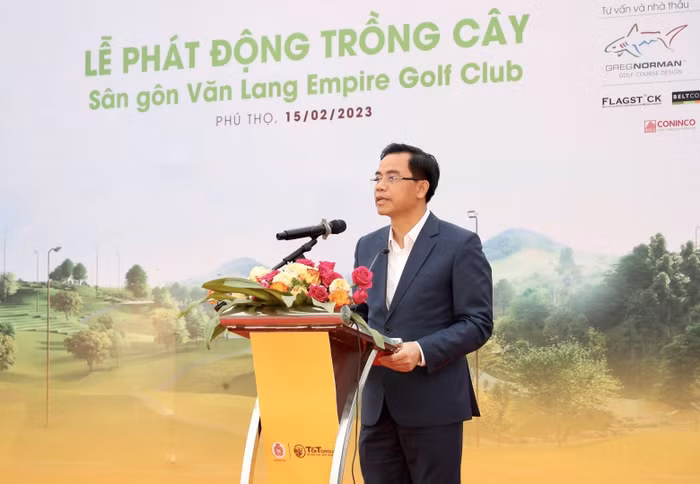 sân golf Văn Lang Empire