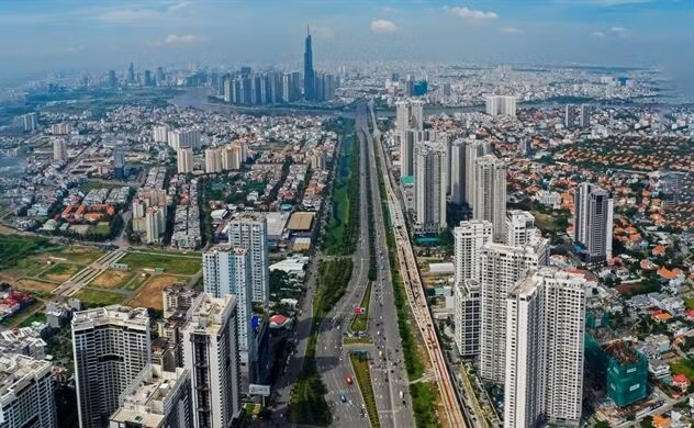 TP. Thủ Đức kiến nghị xử phạt các chủ đầu tư chậm trễ làm thủ tục cấp sổ hồng