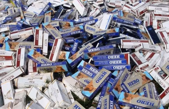 Chủ hộ kinh doanh ở Vĩnh Long bị khởi tố về hành vi tàng trữ hàng cấm - là thuốc là điếu nhập lậu