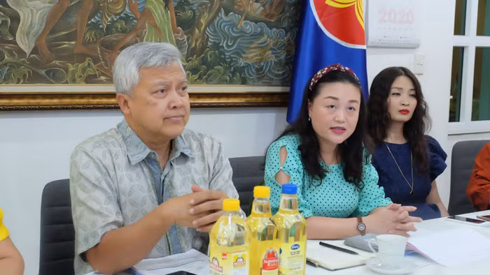 Phó Chủ tịch thường trực, Tổng thứ ký VACOD Nguyễn Thị Thu Thuỷ phát biểu tại buổi toạ đàm