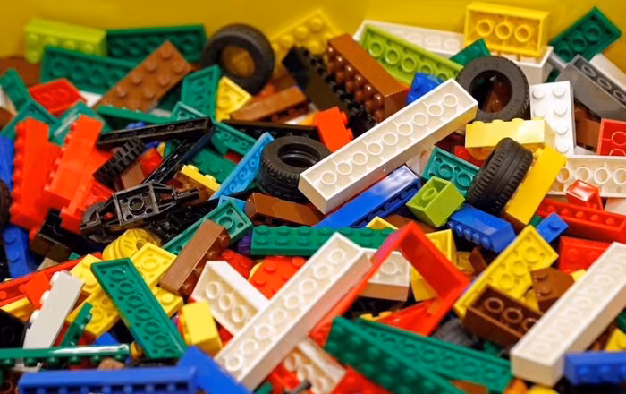 Giống như Starbucks và McDonald’s, Nga thay thế LEGO bằng một thương hiệu địa phương