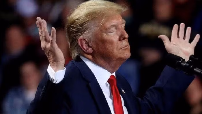 TT Trump “bật đèn xanh”, ông Joe Biden sẽ sớm được chuyển giao quyền lực?