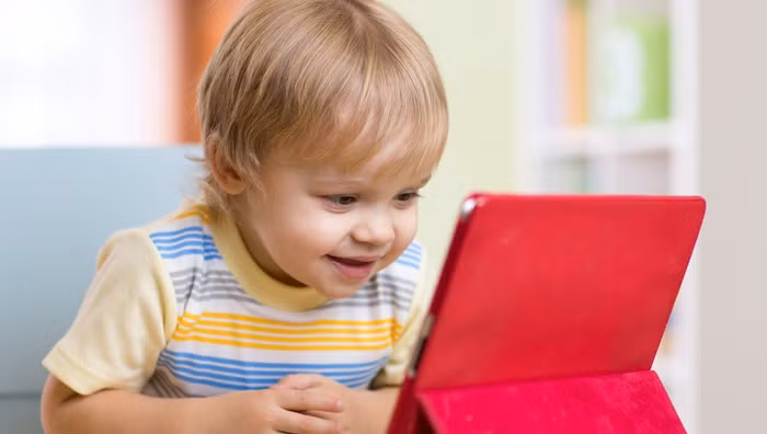 Youtube đẩy mạnh kiểm soát và sàng lọc đối với video cho trẻ em