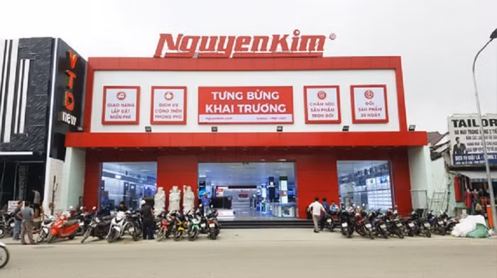 Cưỡng chế Nguyễn Kim, truy thu nợ thuế 148 tỷ đồng