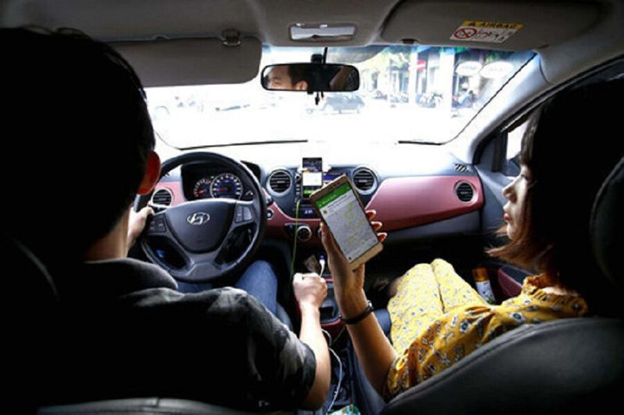 “Đại chiến” taxi: Khoảng 14.500 taxi công nghệ hoạt động tại Hà Nội