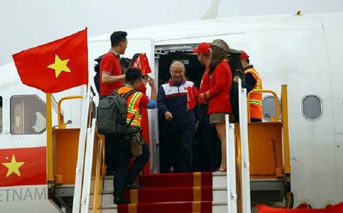 Vietjet hãng hàng không giá rẻ và cách PR "rẻ tiền"