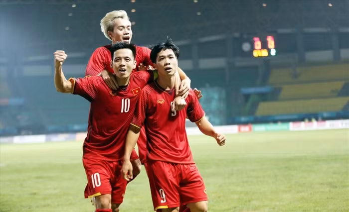 Muôn cách người hâm mộ thể hiện tình yêu với U.23 Việt Nam