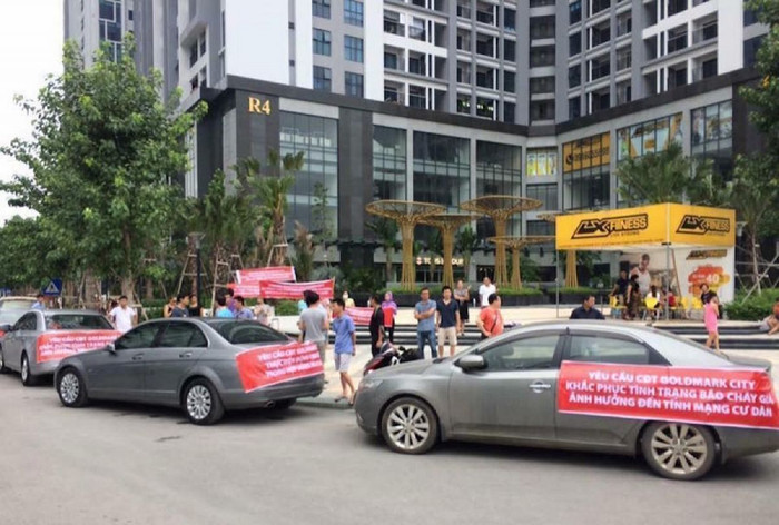 Cư dân hoảng sợ “bom lửa” rình rập tại nhiều chung cư cao cấp Hà Nội ảnh 3 Cư dân hoảng sợ “bom lửa” rình rập tại nhiều chung cư cao cấp Hà Nội ảnh 3