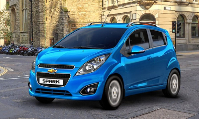 Chevrolet Spark Duo giảm giá, cạnh tranh trực tiếp Kia Morning và Hyundai Grand i10