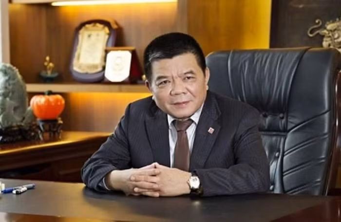 Ông Trần Bắc Hà tiếp tục vắng mặt khi tòa xử đại án VNCB
