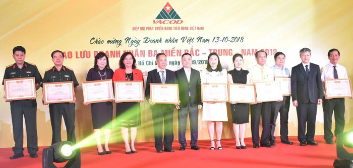 Giao lưu doanh nhân ba miền Bắc – Trung – Nam năm 2018 ảnh 2 Giao lưu doanh nhân ba miền Bắc – Trung – Nam năm 2018 ảnh 2