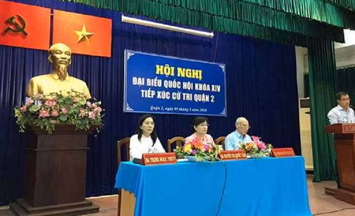 Dân Thủ Thiêm: Đền bù 18 triệu đồng/m2, Sala bán 350 triệu đồng/m2