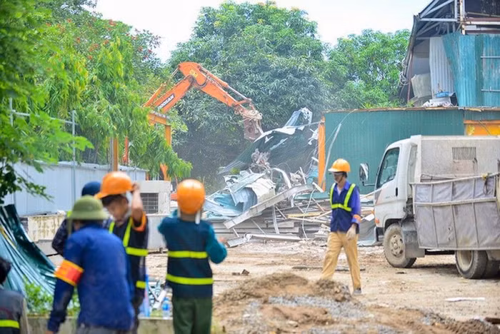 Hà Nội kiểm tra xử lý vi phạm xây dựng tại 5 quận, thị xã trong năm 2022