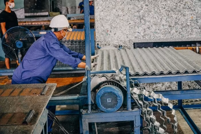 gom vỏ hộp giấy