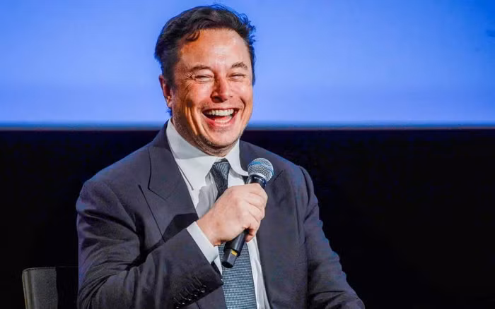 Elon Musk lấy lại danh hiệu người giàu nhất thế giới