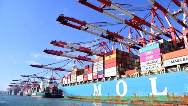 Chiến sự Nga-Ukraine sẽ ảnh hưởng nặng nề đến thương mại của Trung Quốc như thế nào?