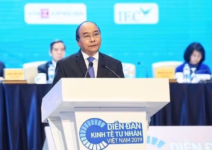 Thủ tướng Nguyễn Xuân Phúc: Kinh tế tư nhân cần được bình đẳng và bảo vệ
