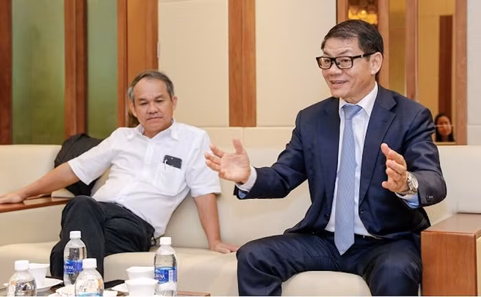 Thaco gánh nợ lớn sau khi giải cứu "chúa chổm" HAGL