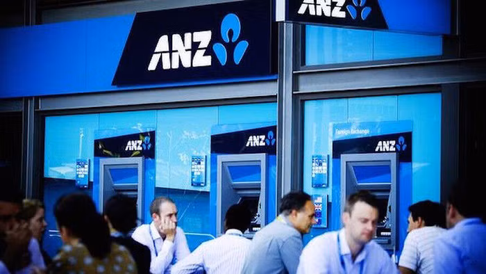 ANZ Việt Nam: Mảng màu xám đằng sau mức lương 3.000 USD/tháng của nhân viên