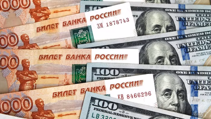 Đồng rúp tăng giá bất chấp lệnh trừng phạt kinh tế tài chính nhằm vào Nga.